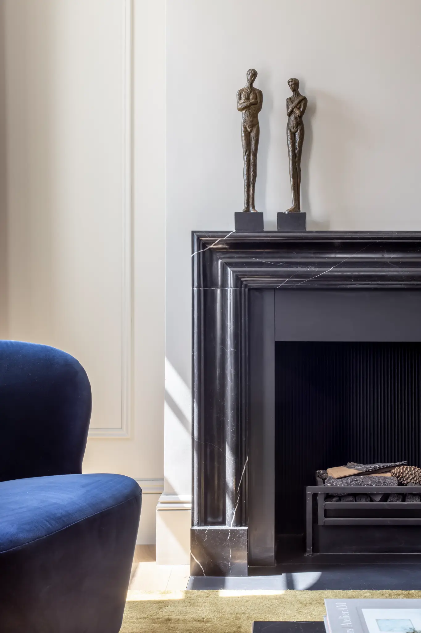 Custom living room joinery in Chelsea